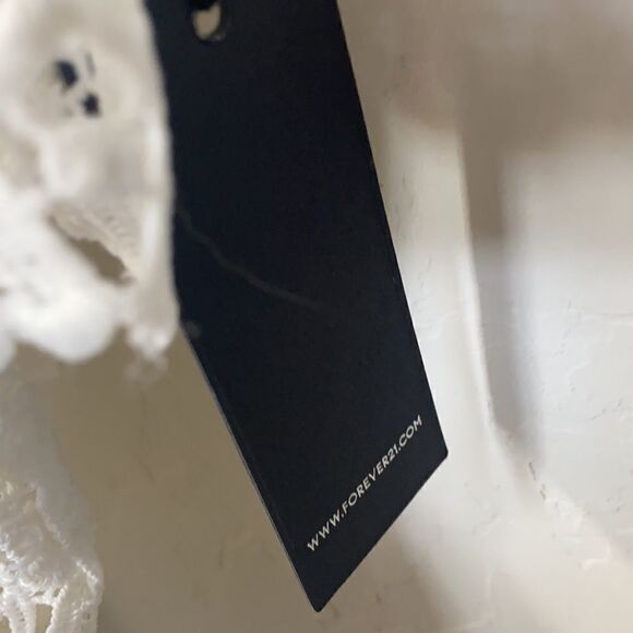 Forever 21 Floral Lace Romper - Picture 4 of 6